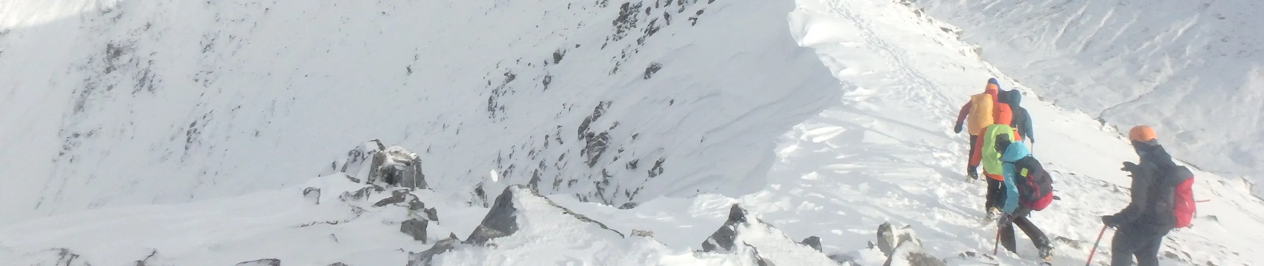 Winter Mountain Courses - Climb Snowdon